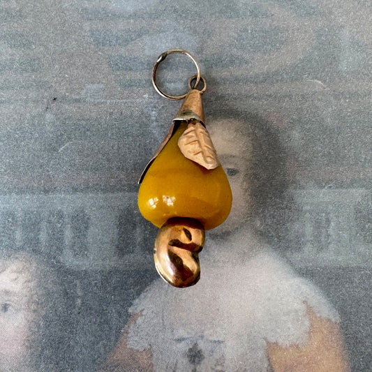 Antique 9k Gold Fruit Charm, Carved Bakelite, Fruit, 1940's, 9 ct Gold, Amulet, Pendant, Cashew Fruit Charm, Tropical Fruit Pendant