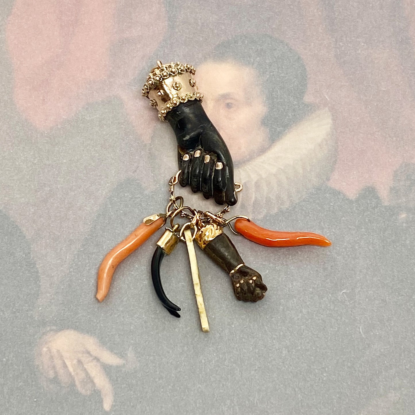 Antique 16k Gold Stained Horn Figa Charm