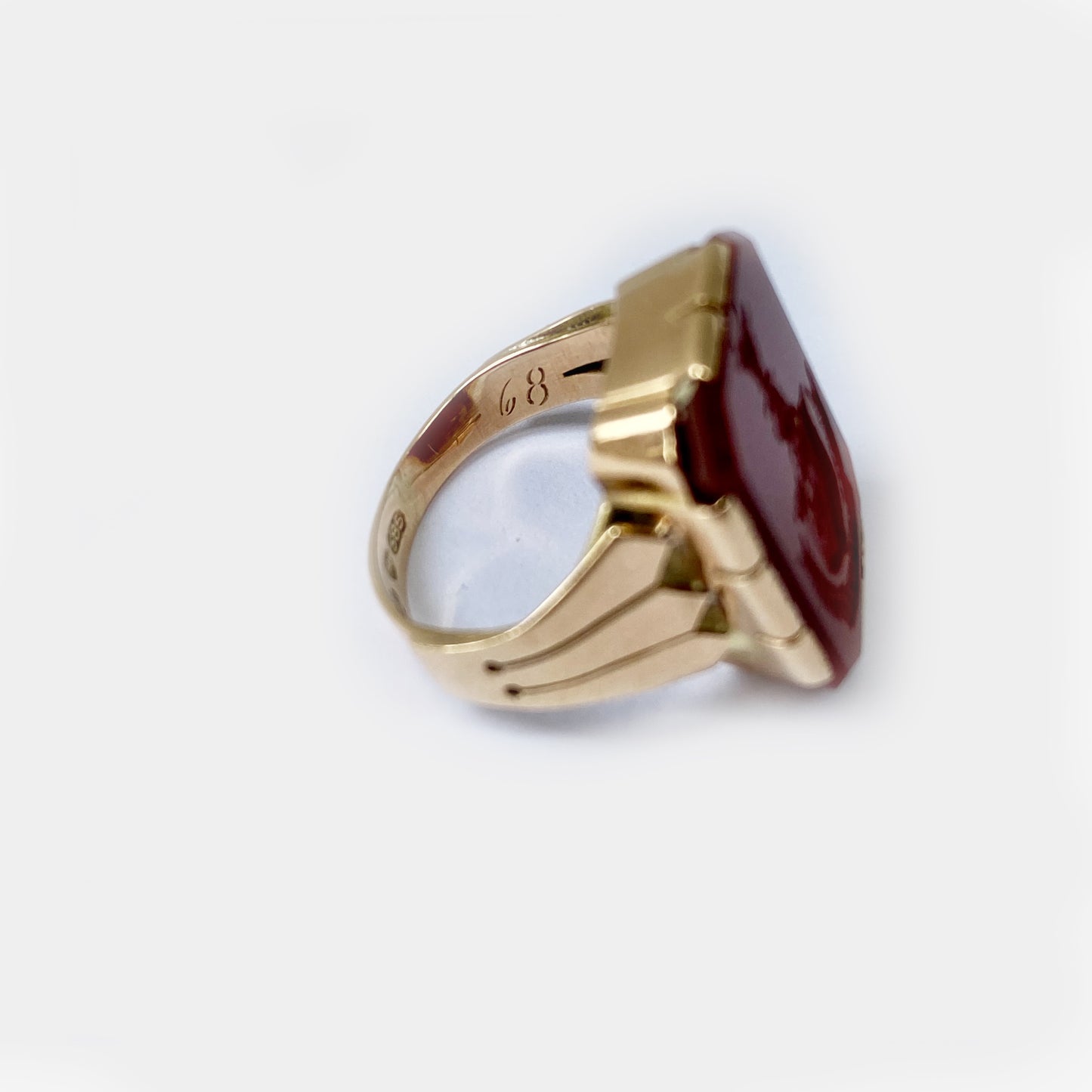 Antique 14k Gold Carnelian Intaglio Signet Motto Ring