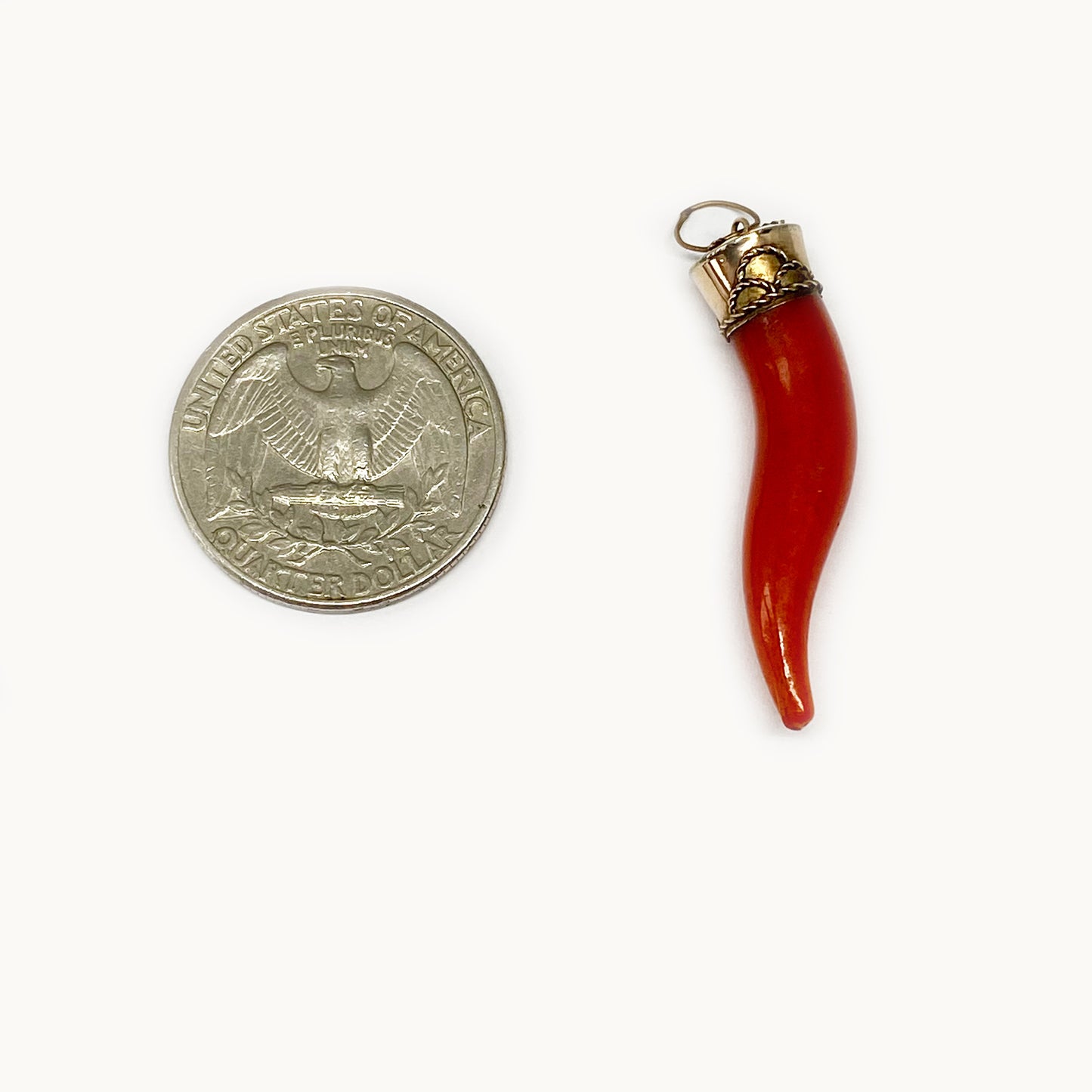 Vintage 9k Gold Horn Charm, Bakelite Corno 9 ct Gold Amulet Pendant