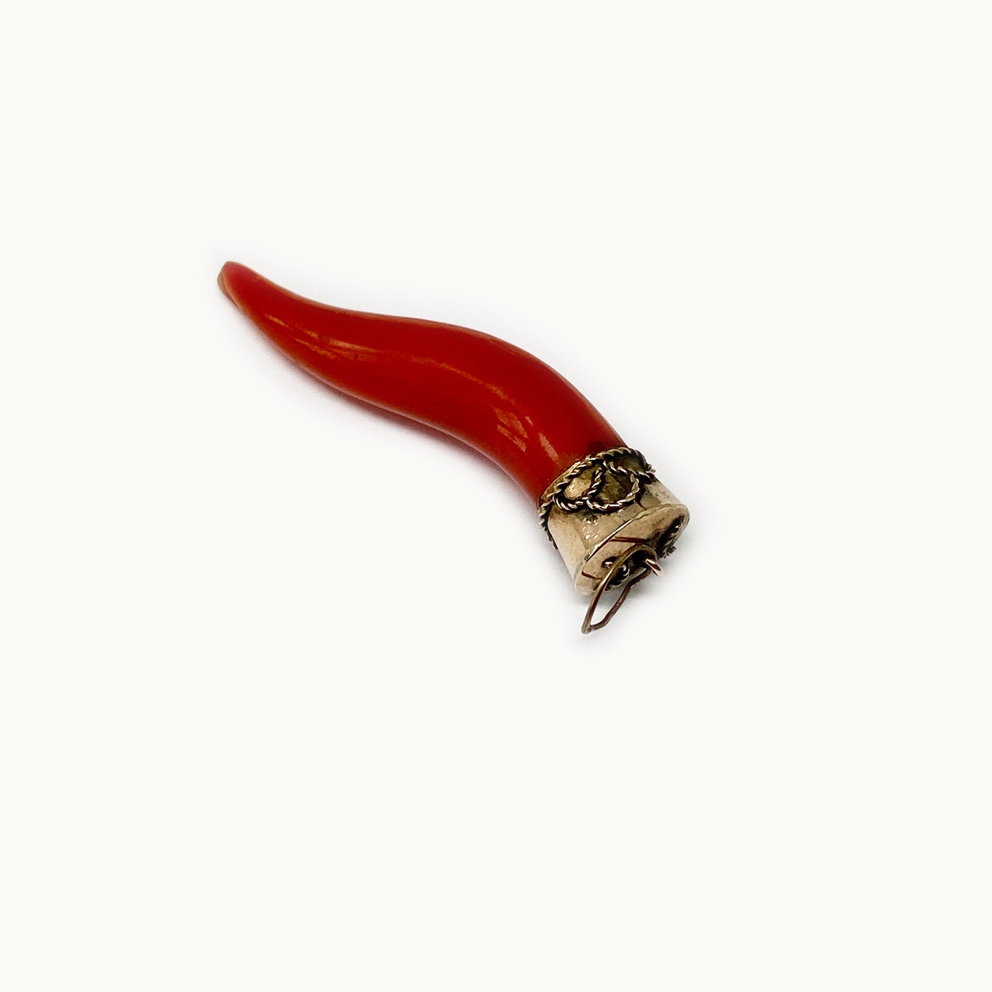 Vintage 9k Gold Horn Charm, Bakelite Corno 9 ct Gold Amulet Pendant