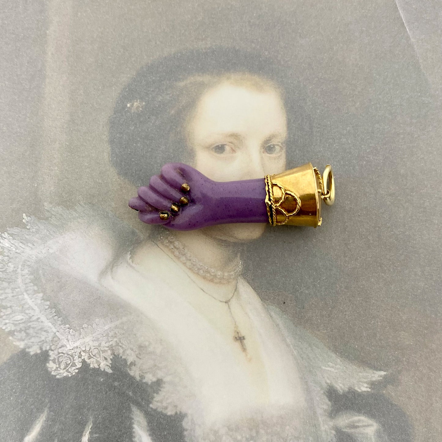 Vintage 14k Purple Figa, 14 ct Gold Hand Figa Charm
