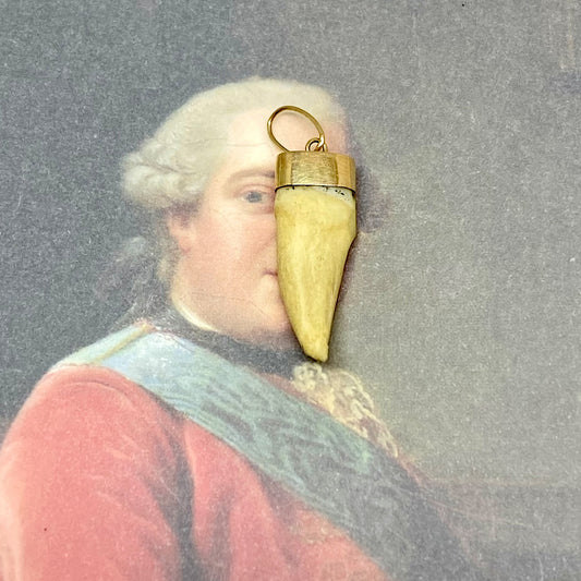 Antique 14k Gold Tooth Amulet Pendant