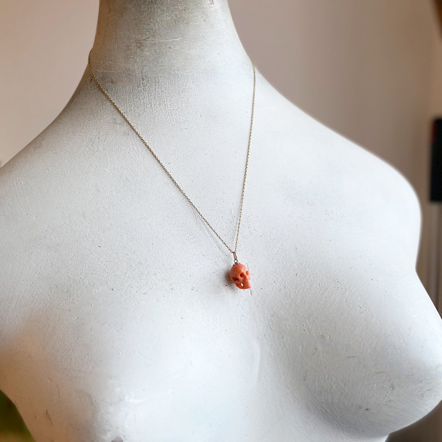 Antique Victorian 10k Gold Coral Skull Pendant