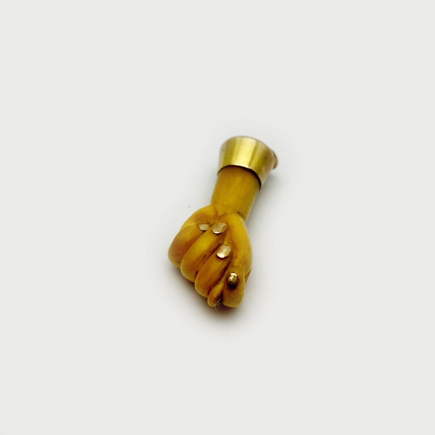 Antique 14K Gold Figa, Mid Century Bakelite Fist, Hand Pendant, 11950s Figa, Amulet, Charm, Figa Charm, Talisman, Evil Eye, Mano Figa