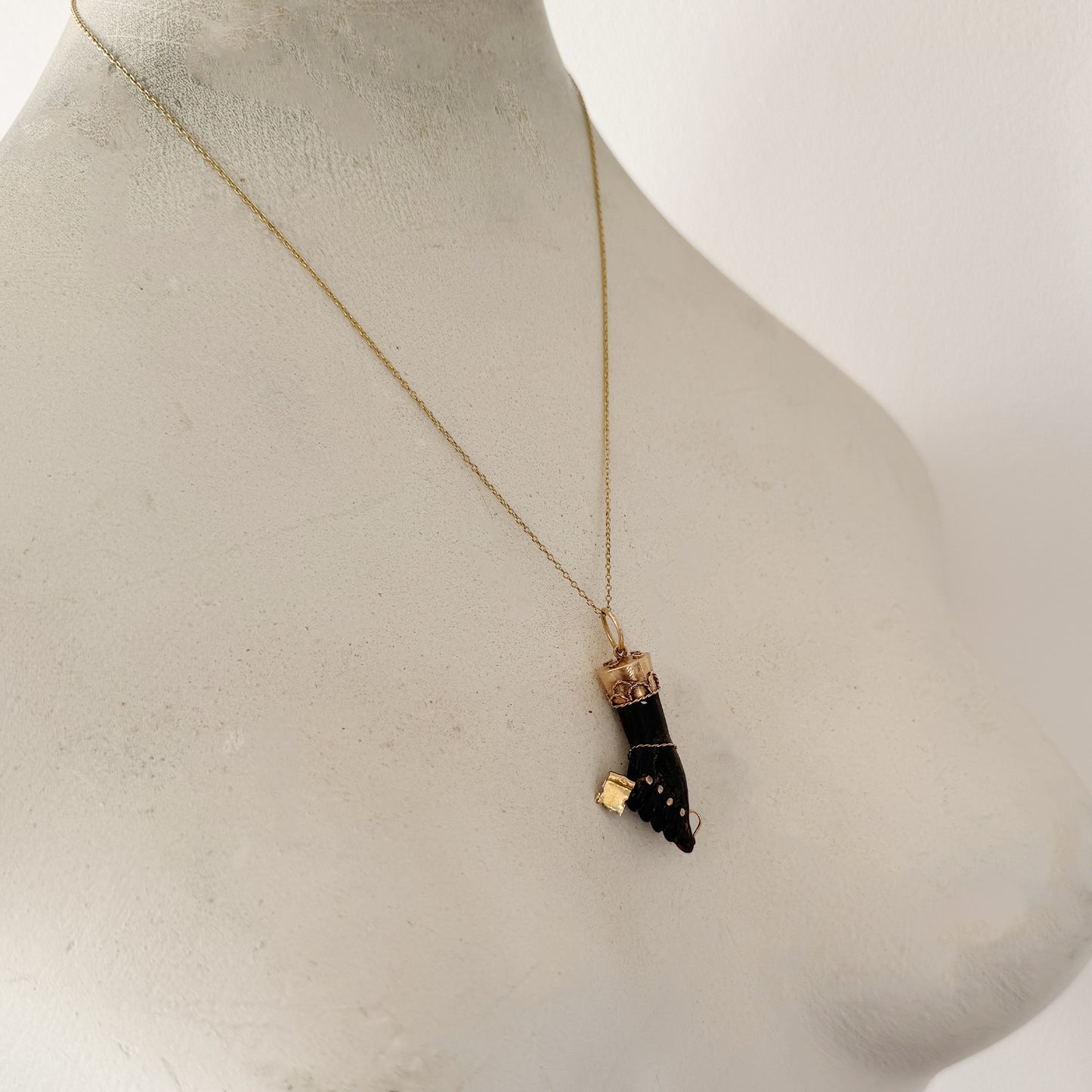 Antique 14K Gold Stained Horn Figa, Victorian Fist Hand Pendant, Key, Amulet, Charm, Mano Fico Pendant, Figa Charm, Evil Eye Pendant