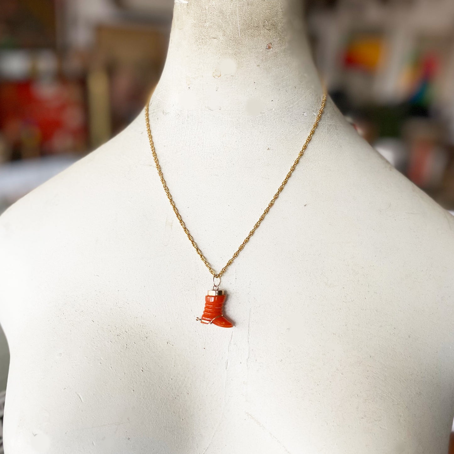 Vintage 9k Gold Red Resin Spur Cowboy Boot Pendant