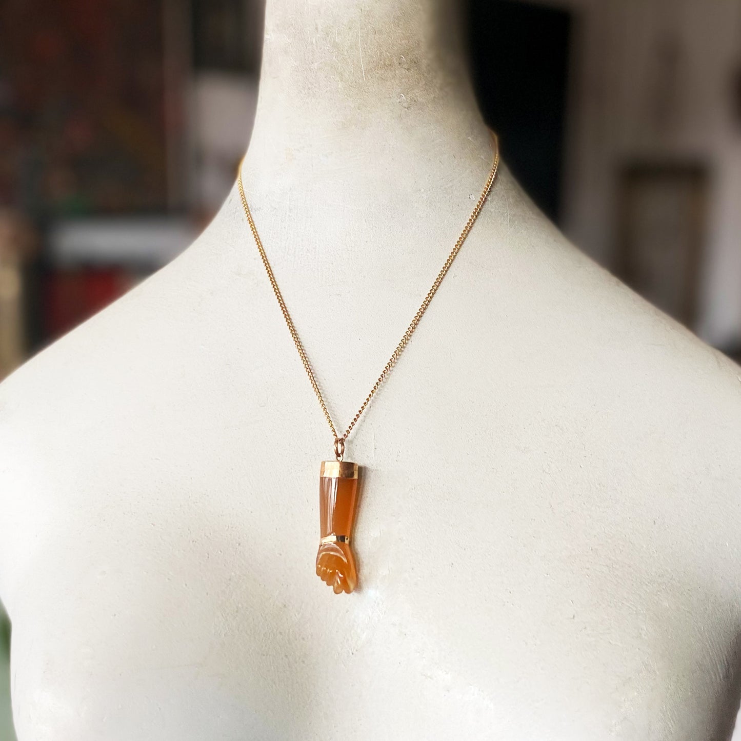 Vintage 14k Gold Agate Figa Charm