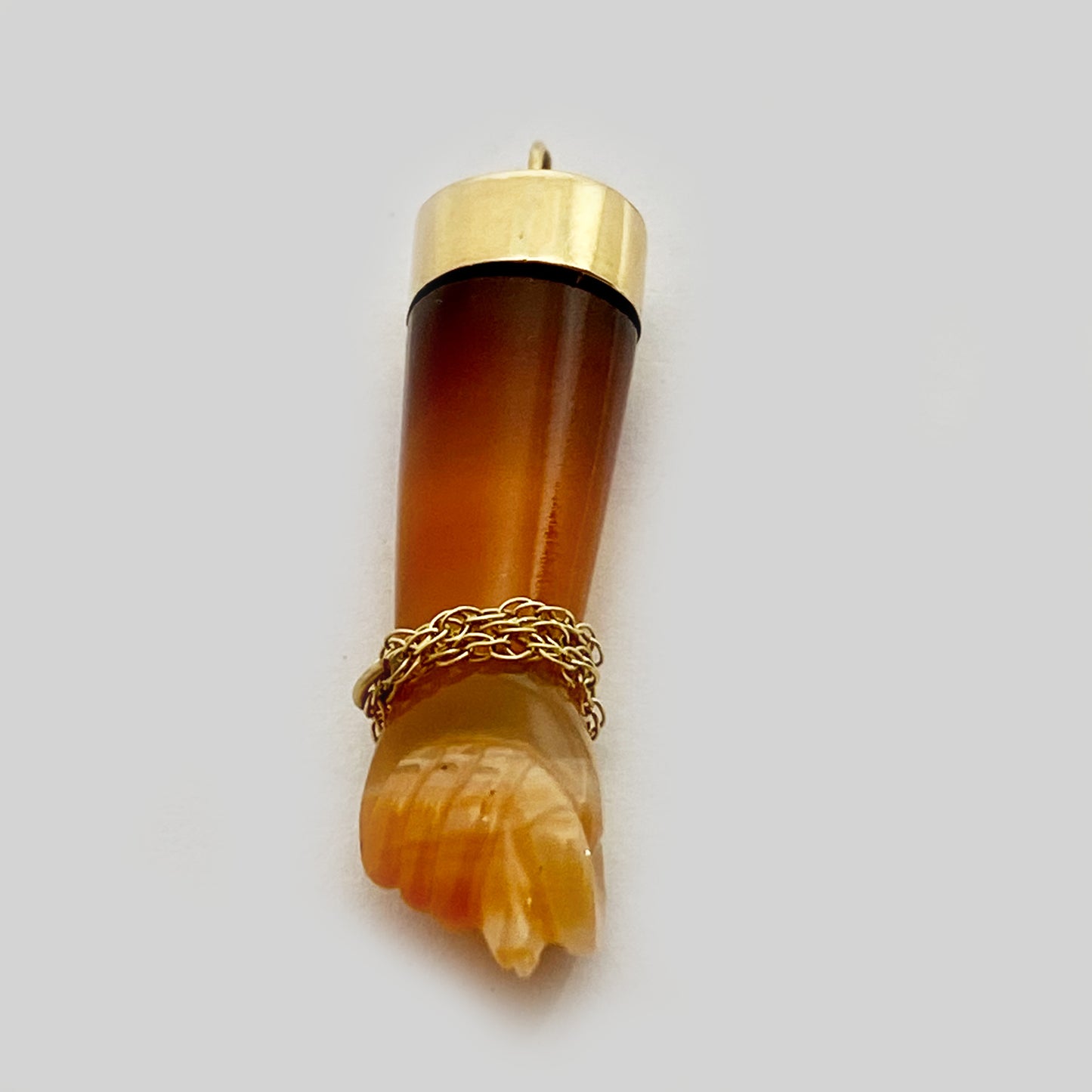 Antique 1950s 14K Gold Agate Figa Charm
