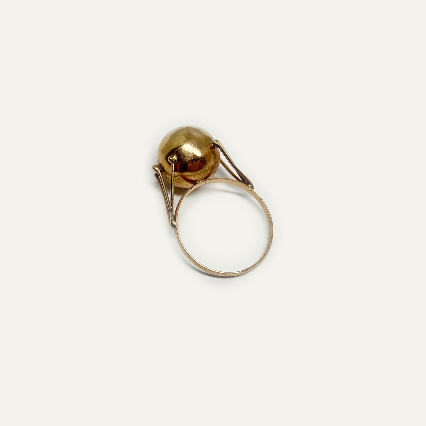 Vintage 9k Gold Ball Solitaire Ring
