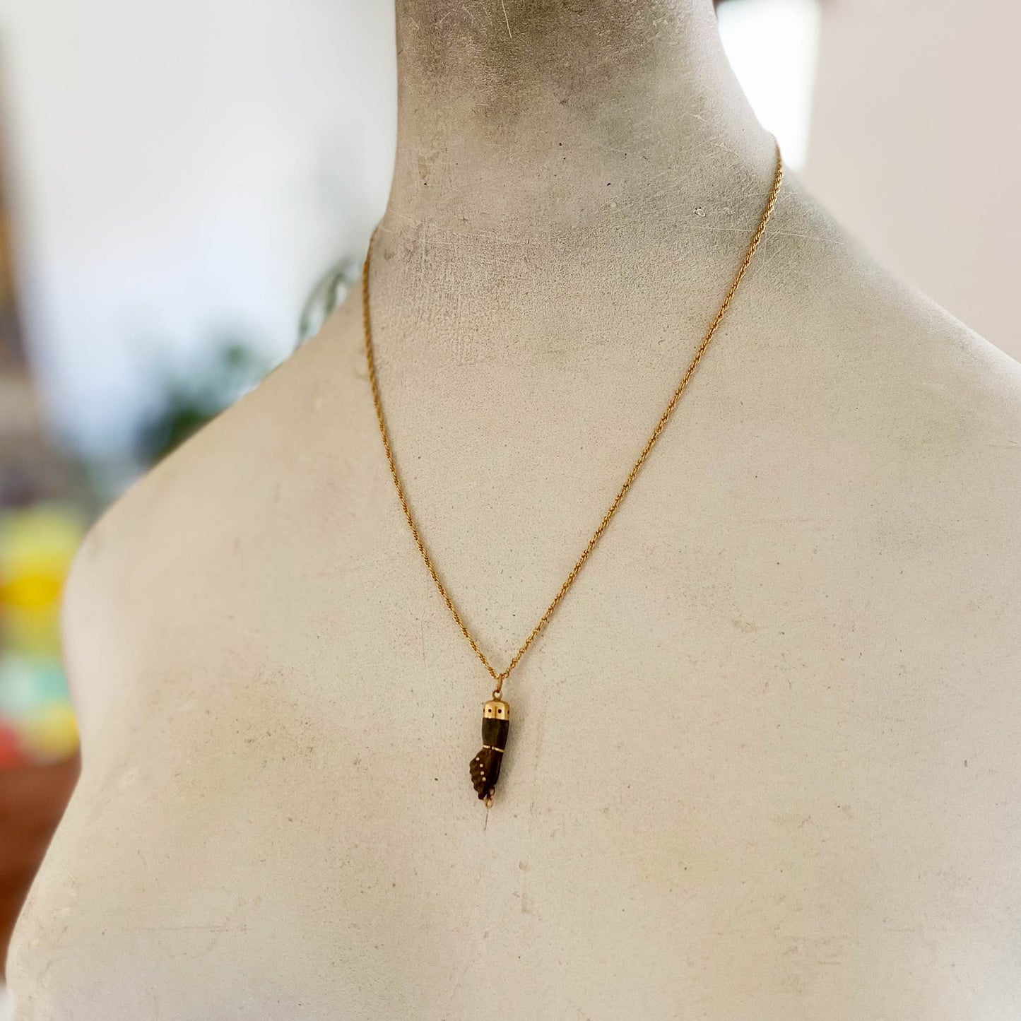 Victorian 18k Gold Wood Figa Charm