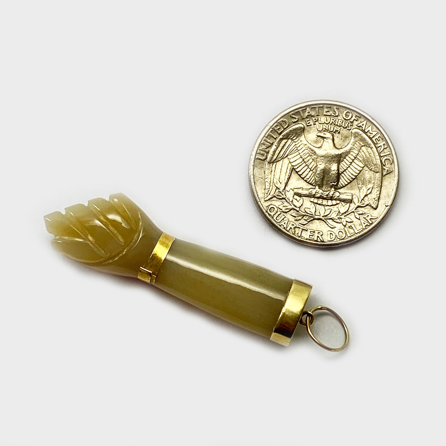 Antique 18K Gold Natural Agate Figa Charm