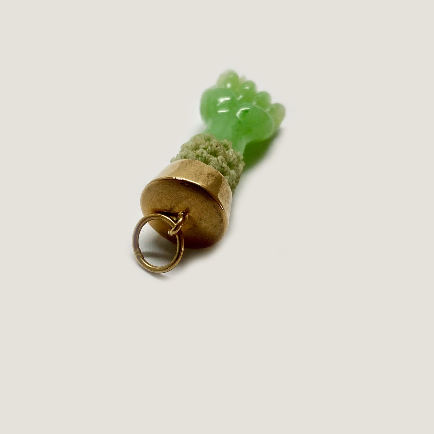 Vintage 14k Gold Green Resin Figa Charm