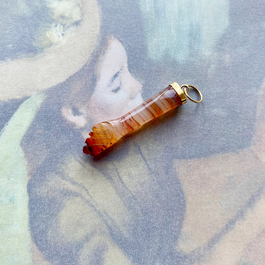 Agate Figa Hand, 9K Gold, Vintage Mano Fico, Figa Charm (1057)