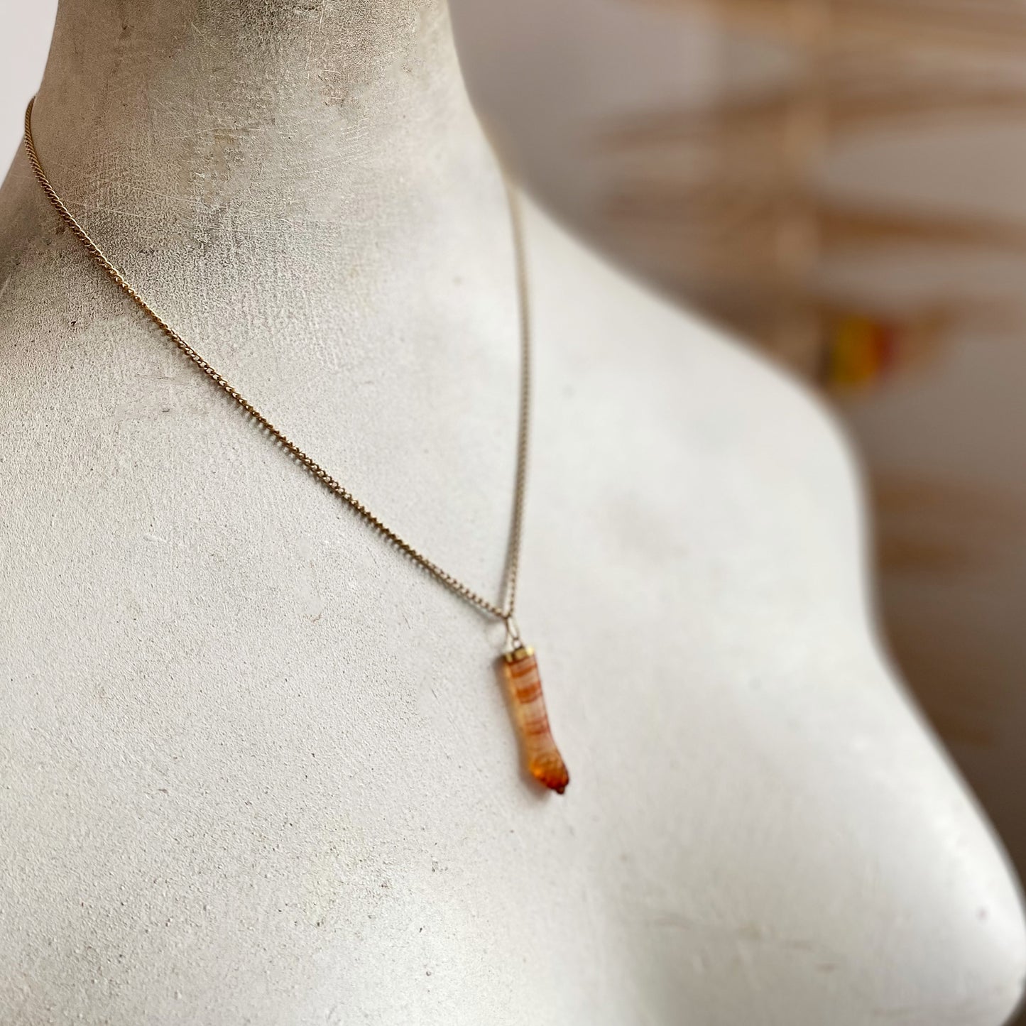 Agate Figa Hand, 9K Gold, Vintage Mano Fico, Figa Charm (1057)