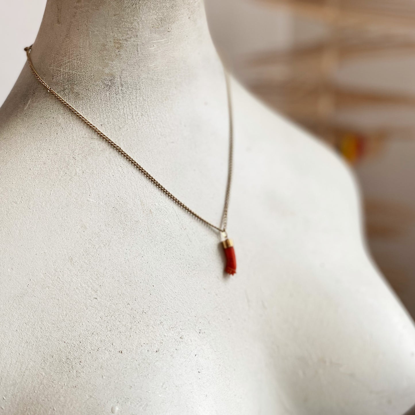 Antique 16k Gold Coral Figa, Natural Coral Mano Fico Figa Charm (1085)