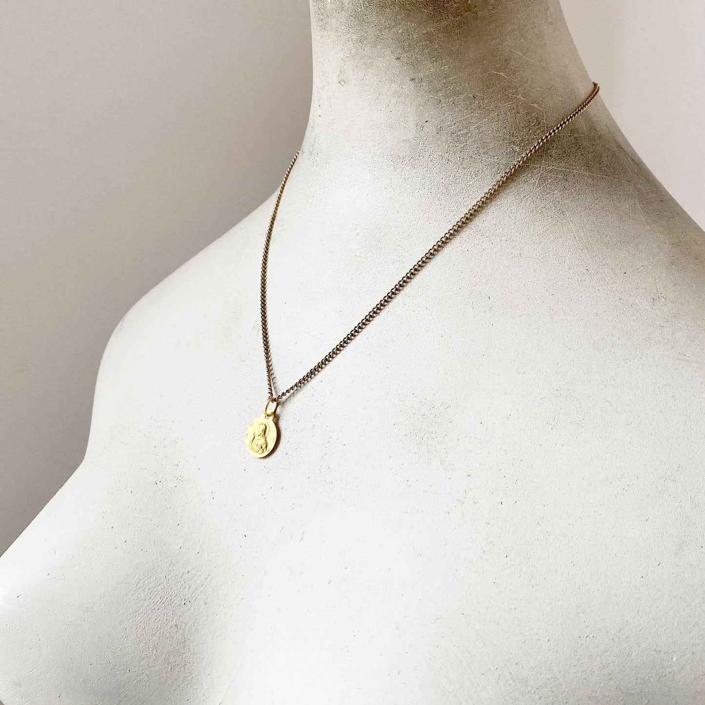 Vintage 18k Yellow Gold Religious Medal Pendant,Holy Mary, Jesus Scared Heart