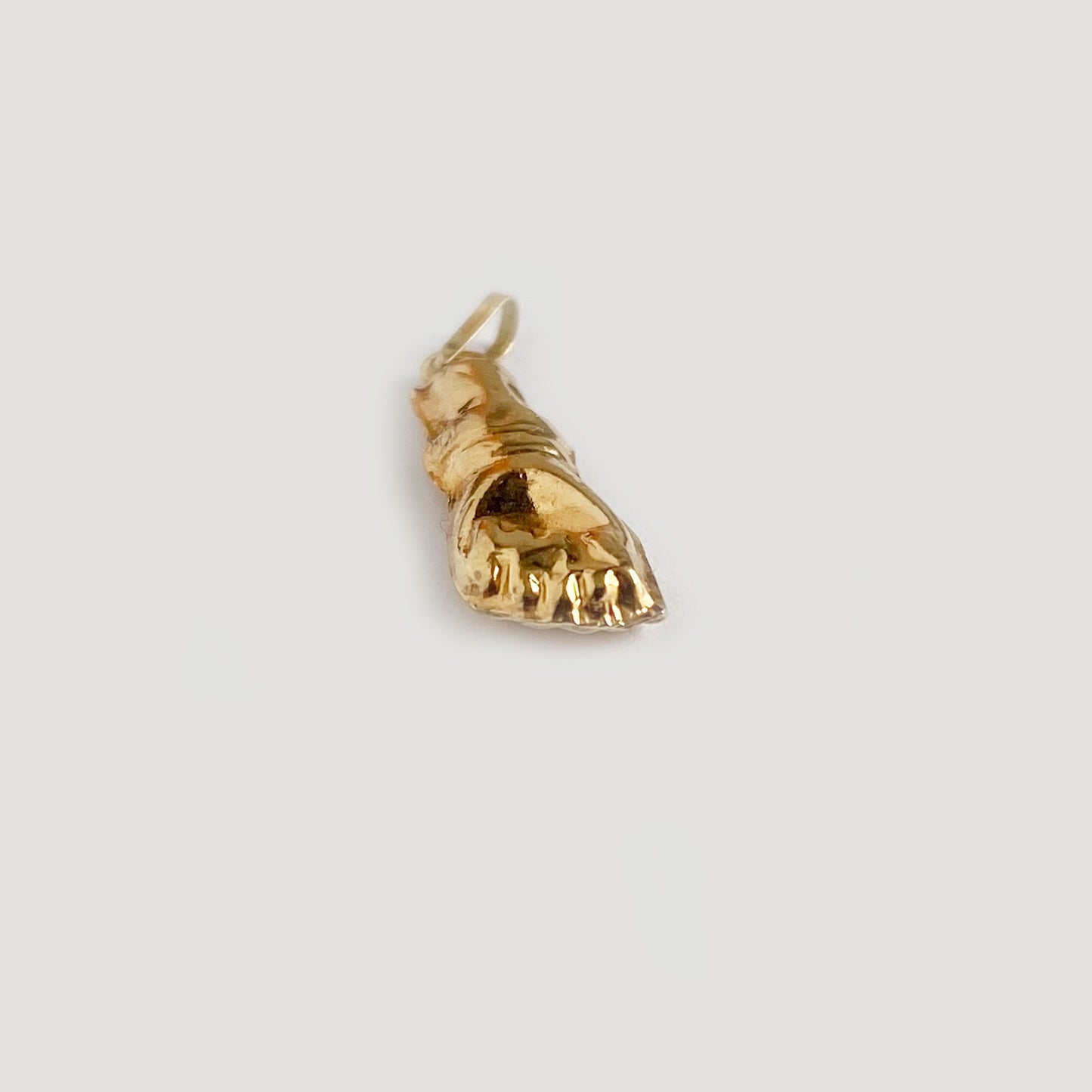 Antique 18k Gold Figa Charm 1920s