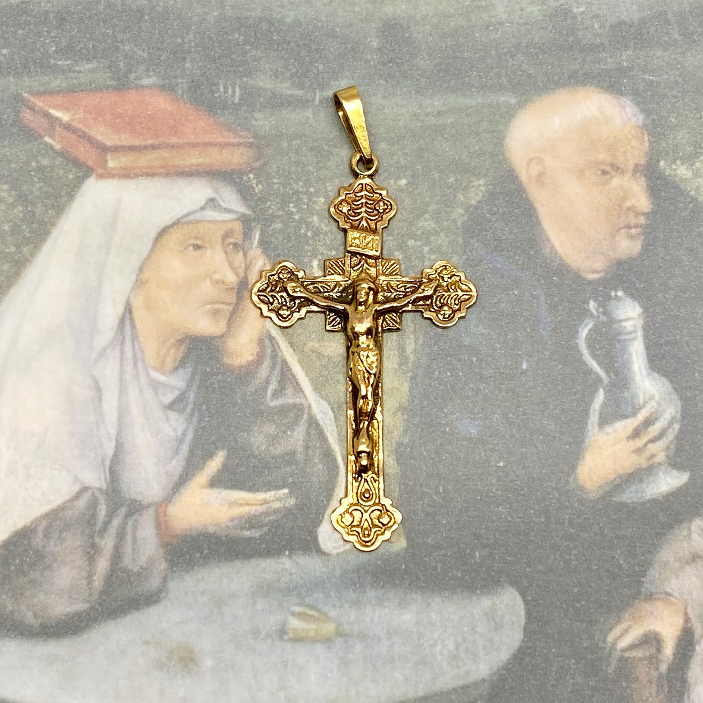 Vintage 18K Gold Religious Cross (1195)