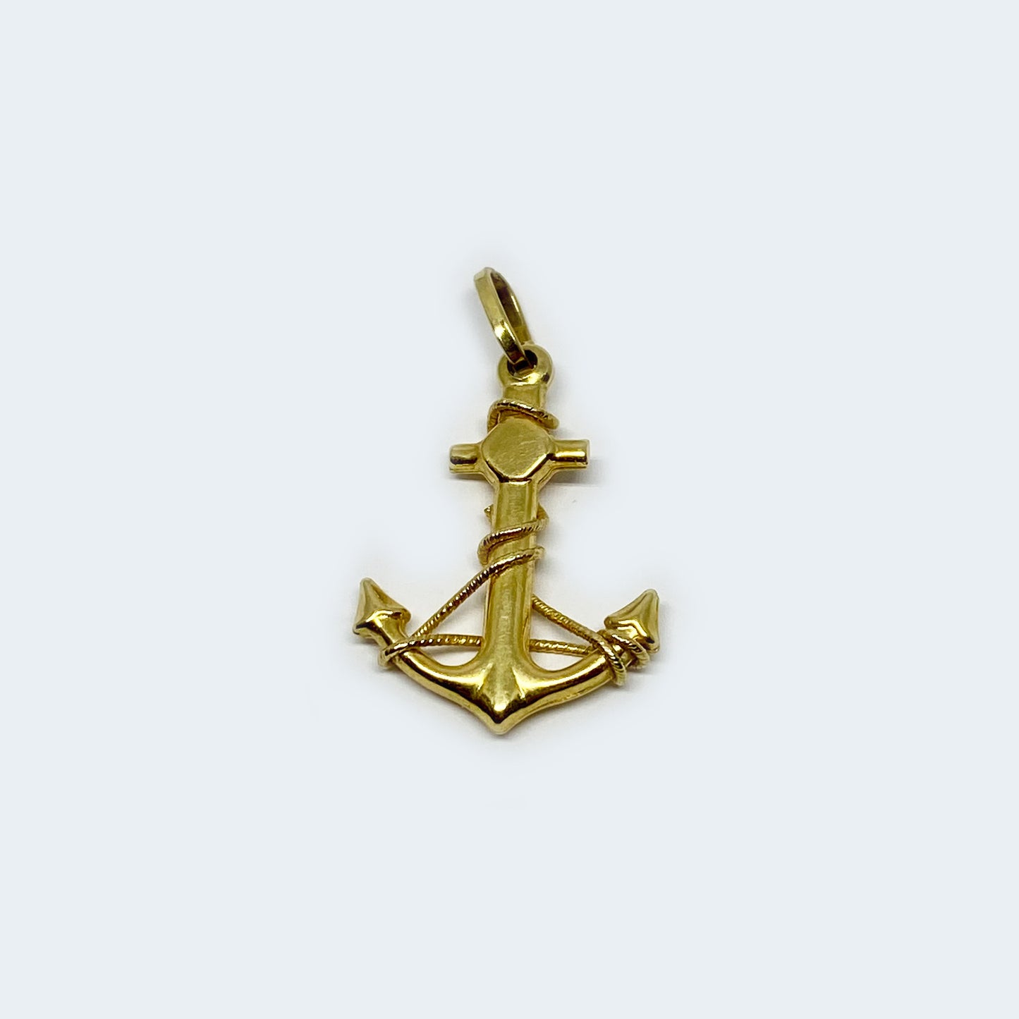 Vintage Solid 18k Gold Anchor Pendant