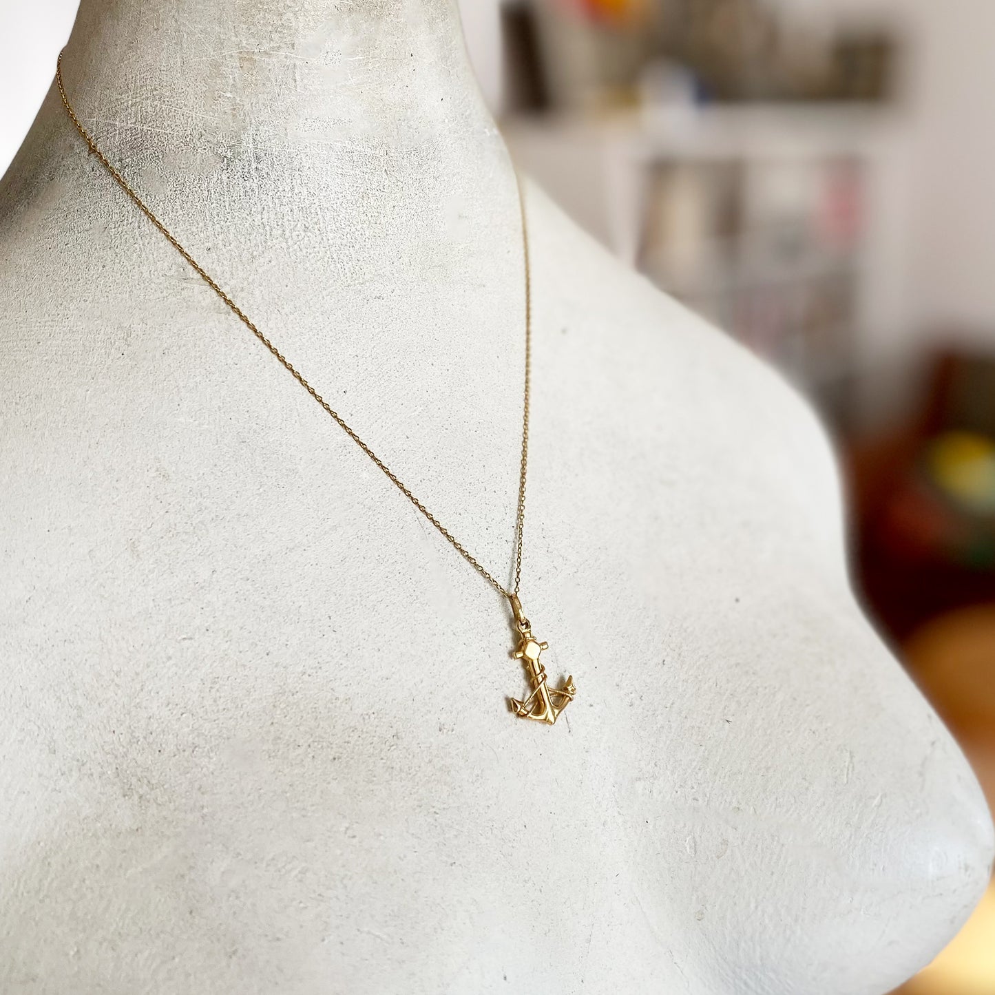 Vintage Solid 18k Gold Anchor Pendant