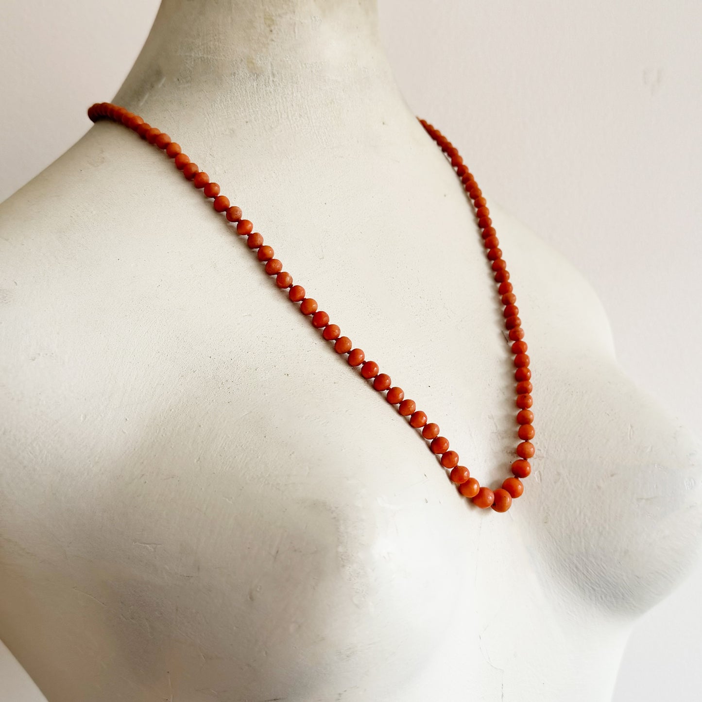 Antique 14k Coral Beaded Necklace, Edwardian 14 ct Clasp, Natural Coral Bead, Graduated Coral Bead 1900s, Mediterranean Orange Pink Coral