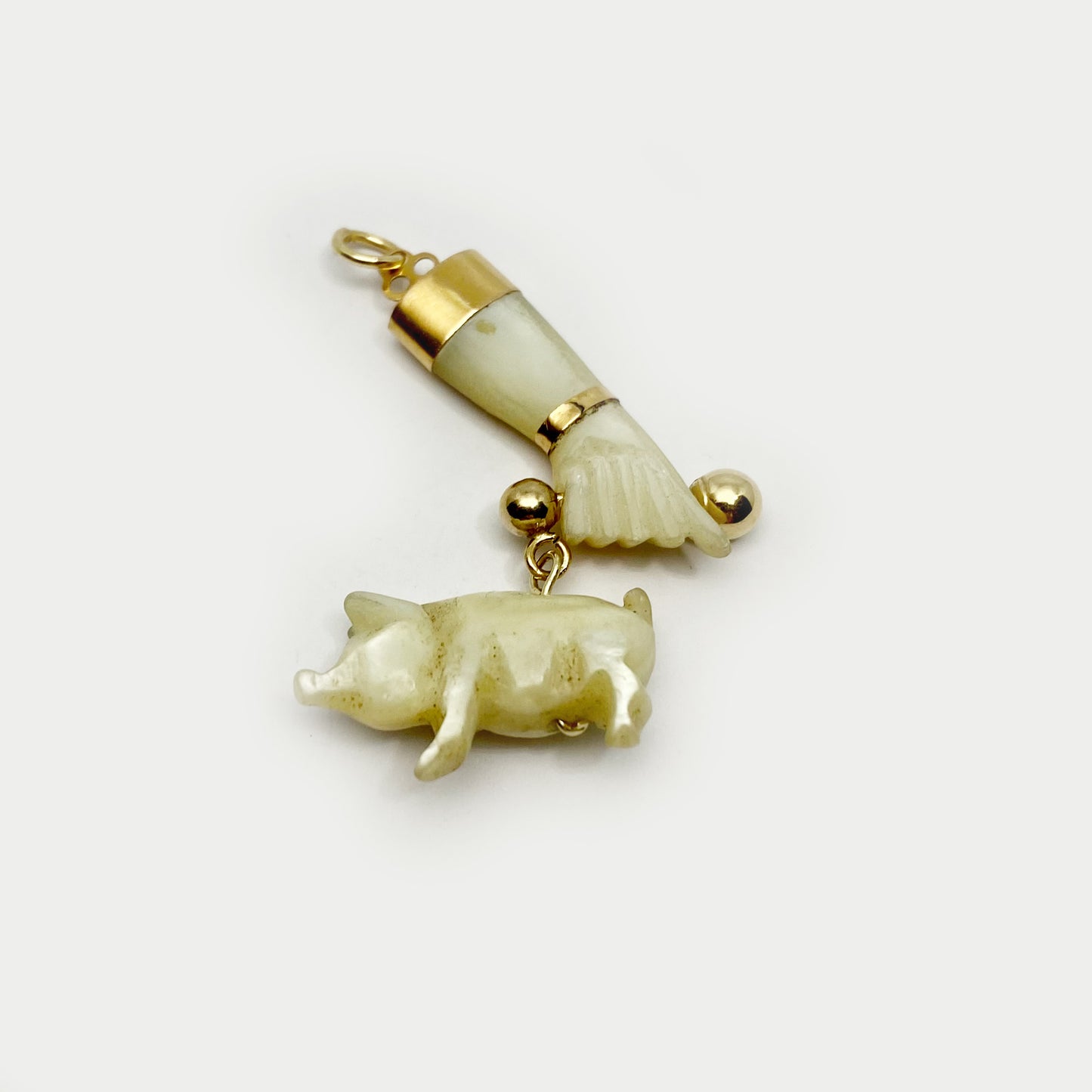 Vintage 14K Figa, Carved Mother Of Pearl, Mano Fico, Lucky Figa Charm