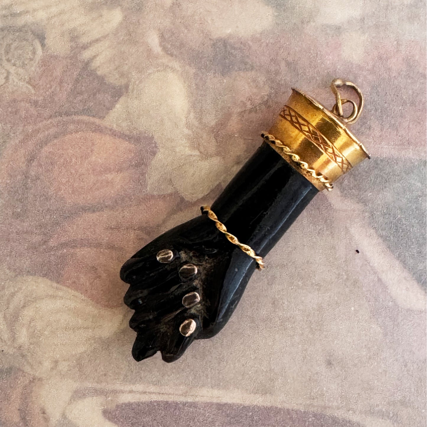 Antique 18K Gold Black Figa, Jet, Victorian Figa Pendant, Amulet, Mano Fico, Figa Pendant, Evil Eye, Figa Charm, Victorian Hand Amulet