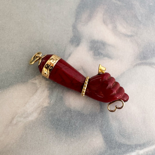 Vintage 16k Gold Resin Figa, 16 ct Gold Burgundy 1950's Bakelite, Amulet, Figa Charm, Pendant, Mano Fico, Evil Eye, Freedom, Lucky Charm