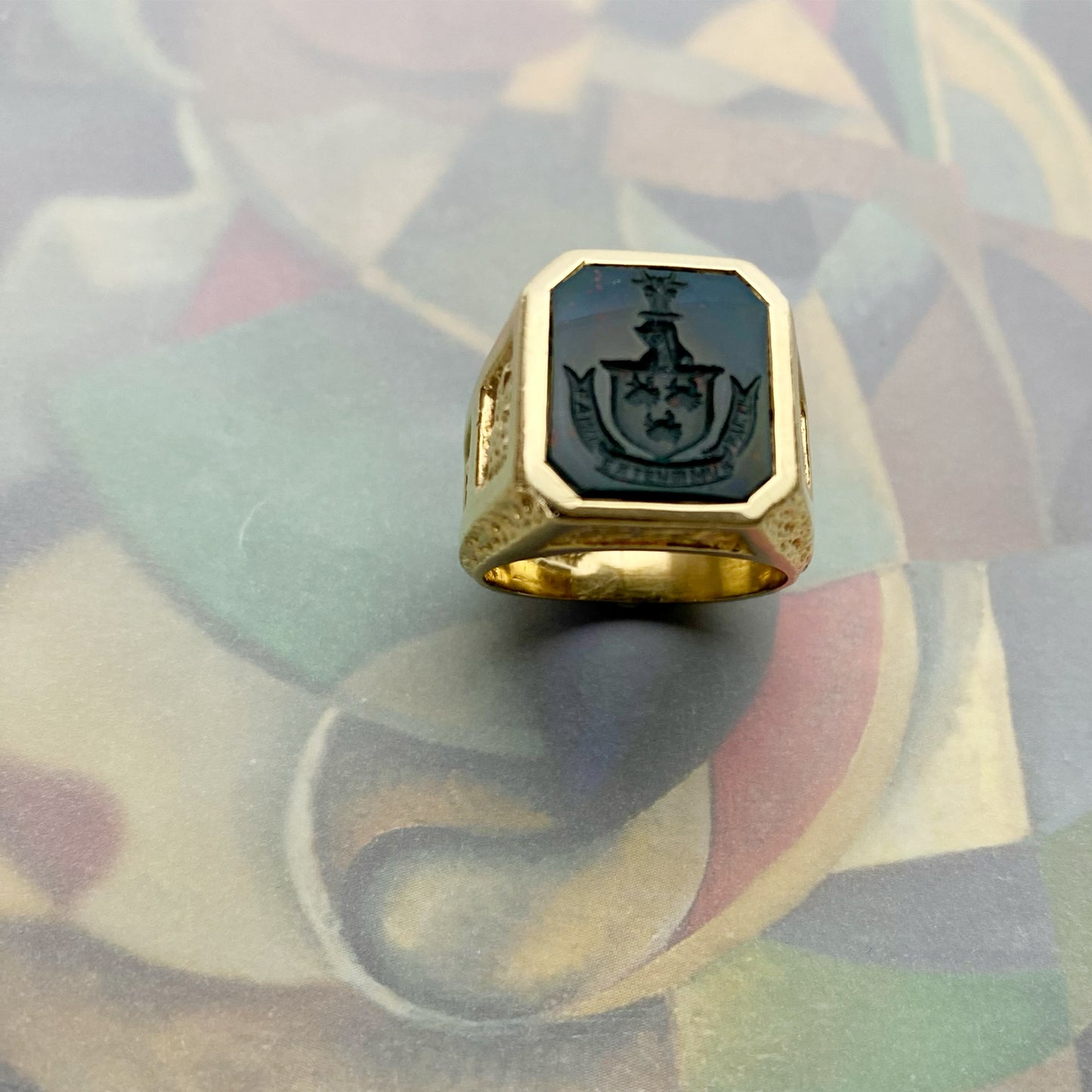 Antique 14k Gold Intaglio Ring, Heraldic Coat Of Arms Motto, Blood Stone Signet Ring