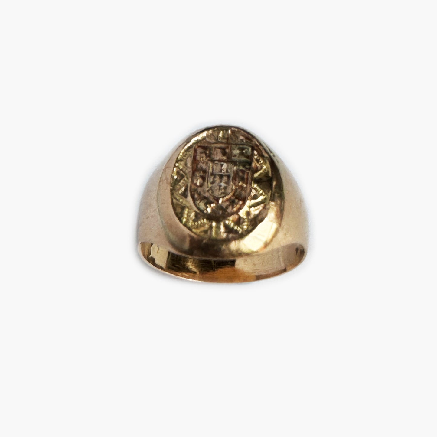 Antique 18k Gold, Heraldic Coat Of Arms, Victorian Signet Ring, Crest Signet Ring, Seal Ring, 18 ct Gold Family Ring, 9 grams of Gold