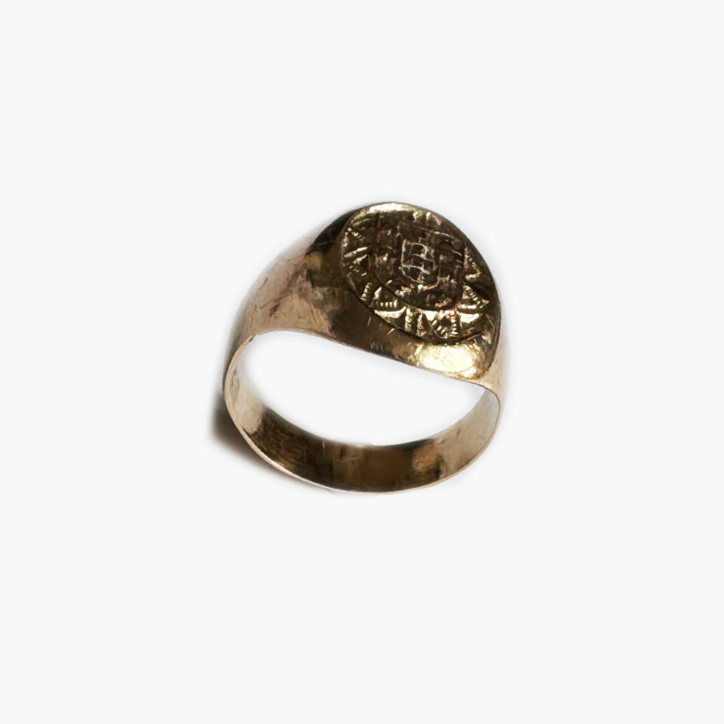 Antique 18k Gold, Heraldic Coat Of Arms, Victorian Signet Ring, Crest Signet Ring, Seal Ring, 18 ct Gold Family Ring, 9 grams of Gold