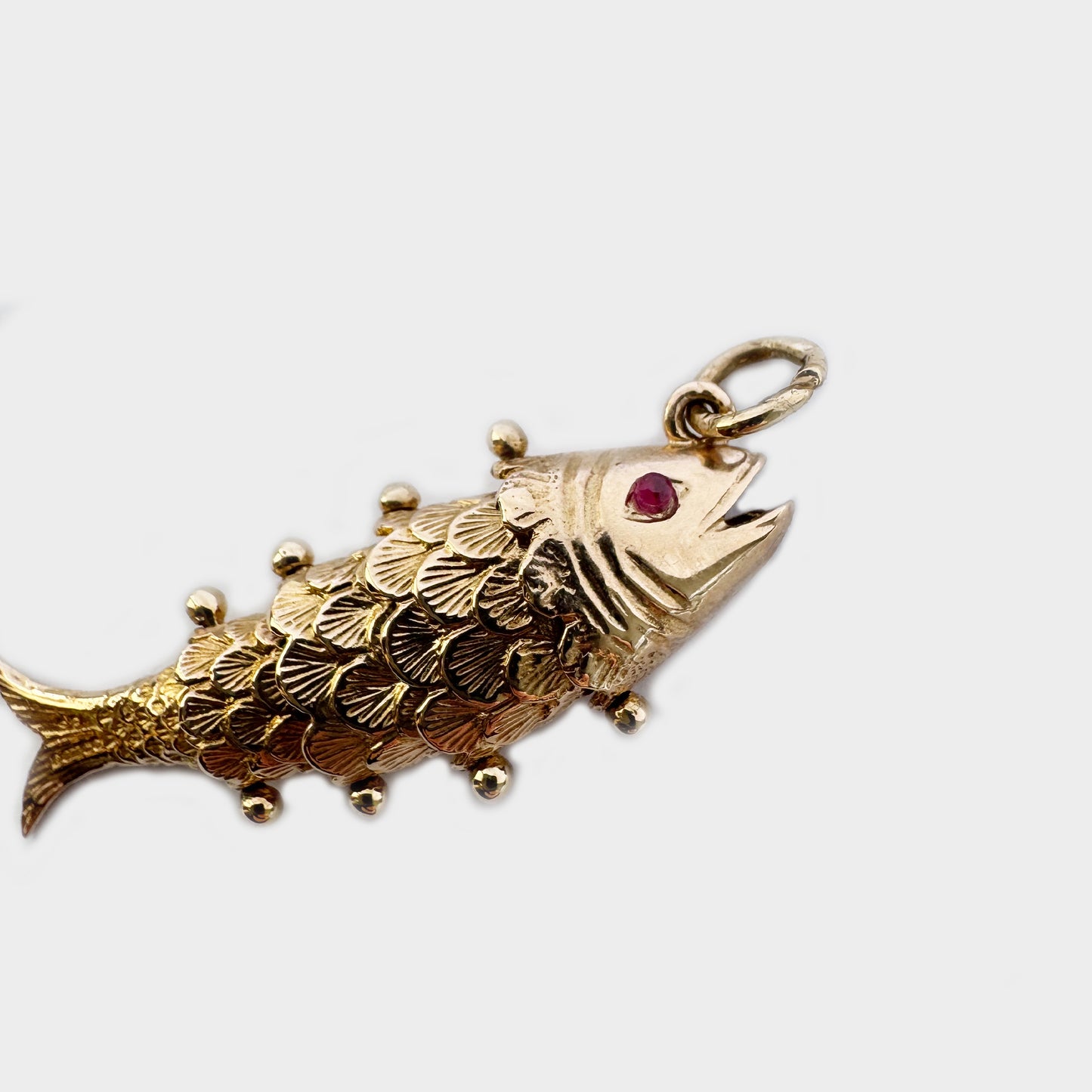 Vintage 9K Gold Fish, Articulated 9 ct Gold Fish Pendant, Animal Charm Pendant, Marine Jewellery Charm, Gold Jewelry Charm, 6.2 grams