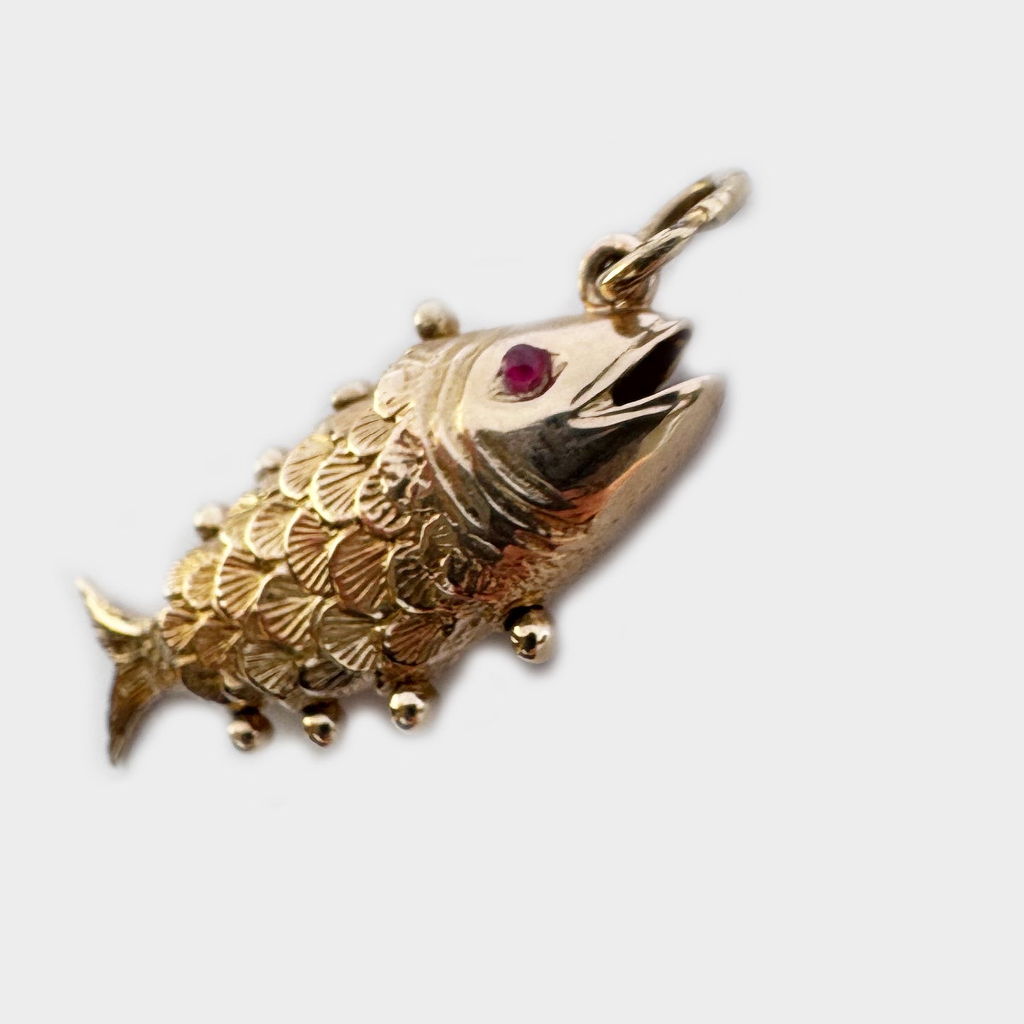 Vintage 9K Gold Fish, Articulated 9 ct Gold Fish Pendant, Animal Charm Pendant, Marine Jewellery Charm, Gold Jewelry Charm, 6.2 grams