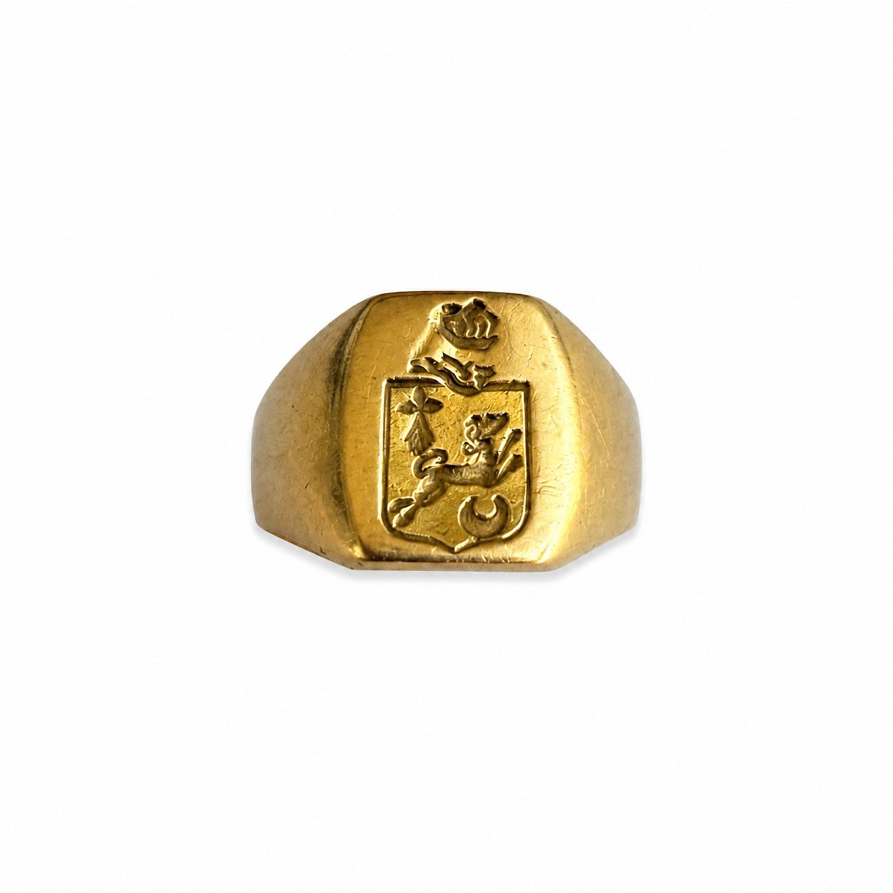 Vintage 18k Gold Signet Ring, Engraved Coat of Arms Crest, Dog Hound Wolf Heraldic Ring, Solid Gold Armorial Ring