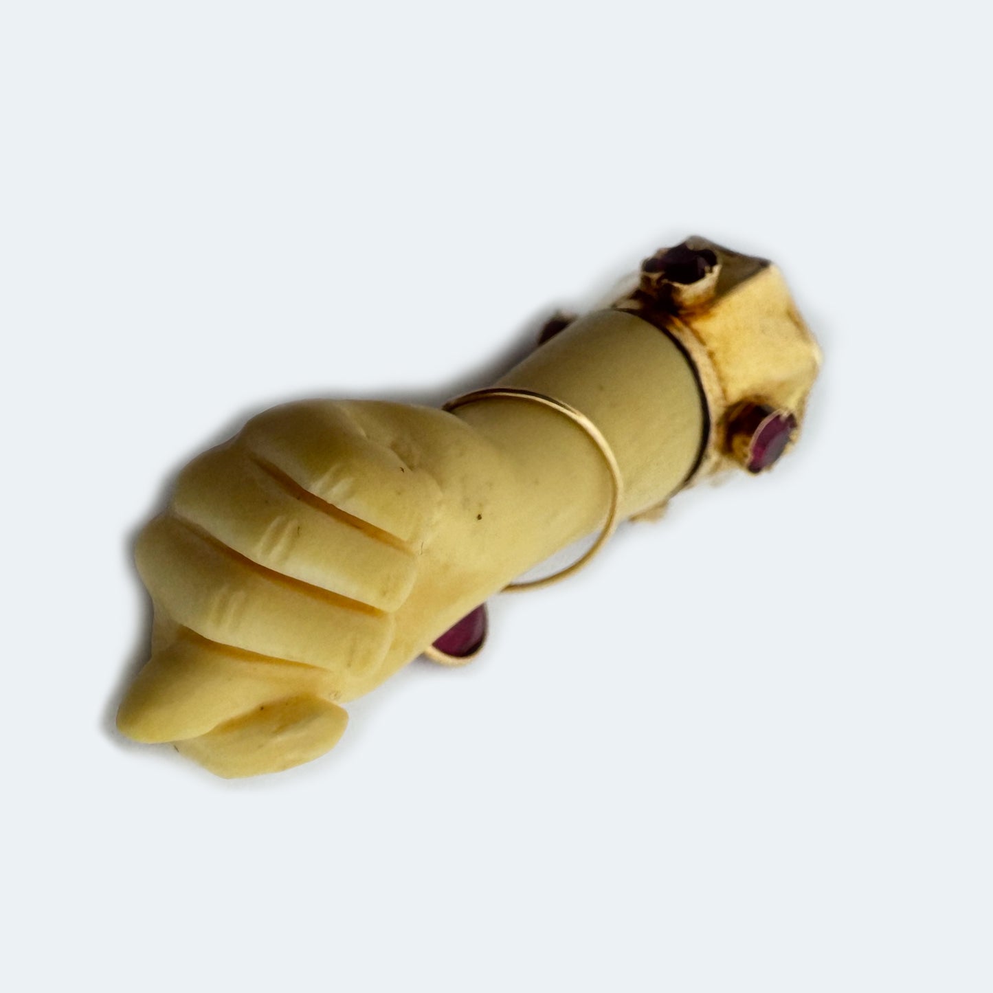 Vintage 18k Gold Figa Hand Pendant, Pink Stones, Large Protective Amulet, 1960s Good Luck Talisman