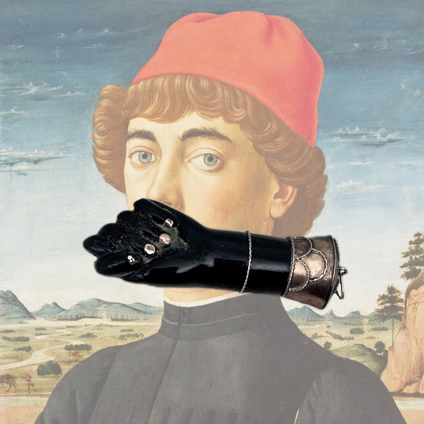 Vintage 9k Rose Gold Black Figa, 1940s Fist Talisman, Amulet, 9 ct Hand Pendant, Mano Fico, Figa Charm, Mano Figa, Evil eye