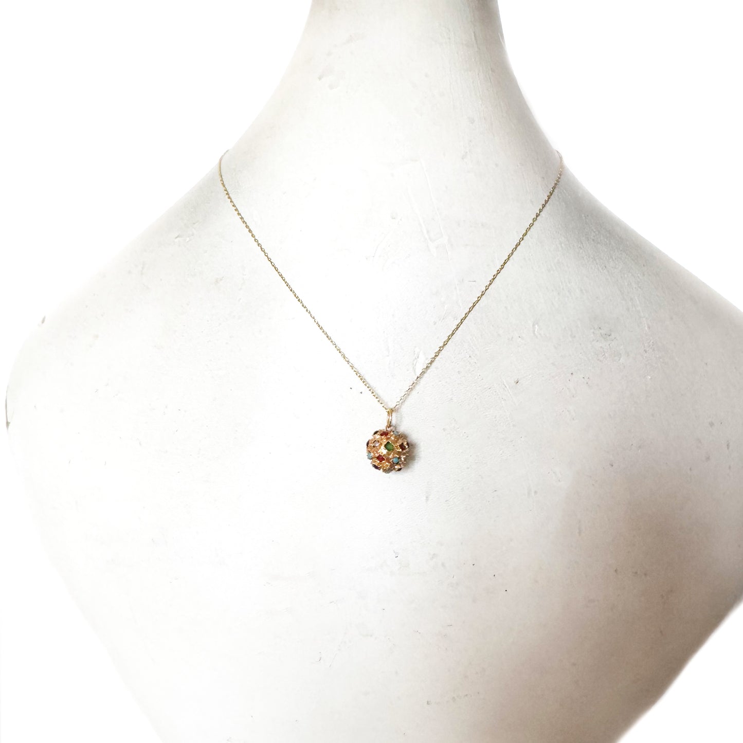 Vintage 18k Gold Sputnik Pendant, 1960s Gemstone Orb Charm, Mid-Century Semi-Precious Cabochon Sphere, Retro Estate Jewellery