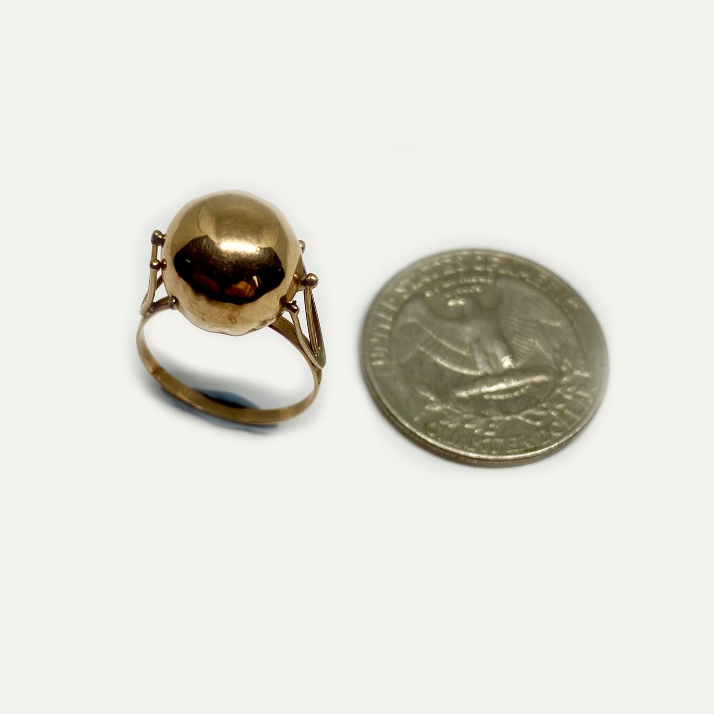 Vintage 9k Gold Ball Solitaire Ring